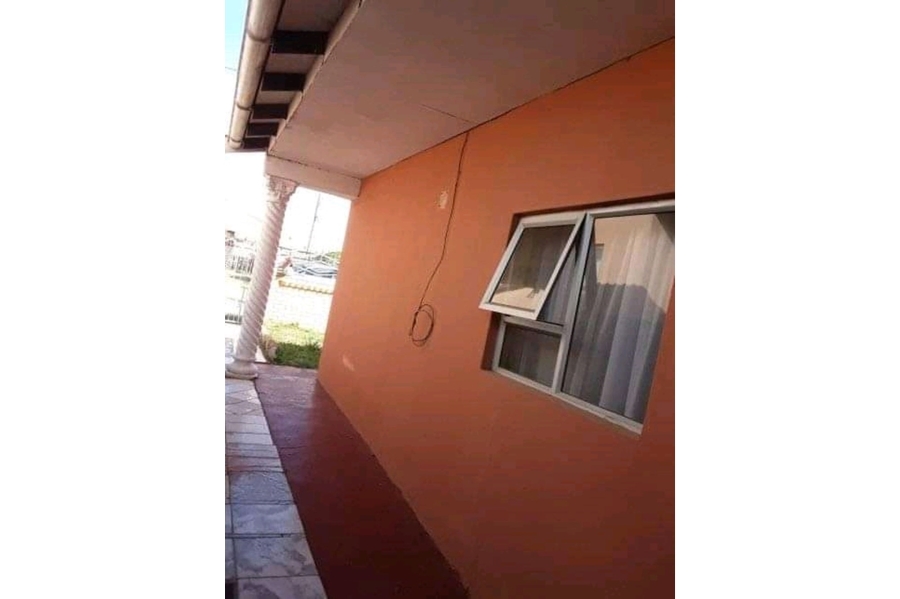 3 Bedroom Property for Sale in Soweto On Sea Eastern Cape